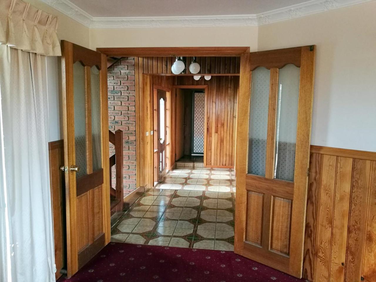 Castle Stay At Lakes Entrance Exterior photo